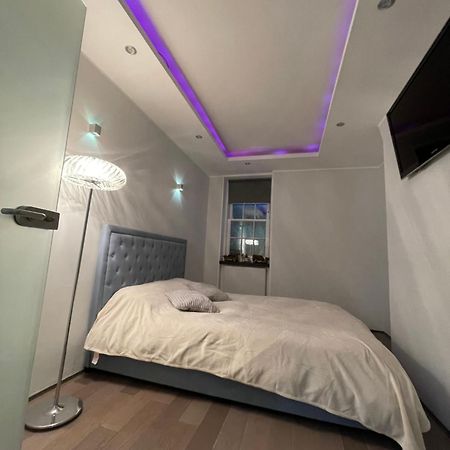 Covent Garden Two Bedroom Flat 伦敦 外观 照片
